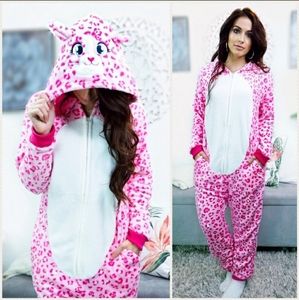 😻Pink Leopard Print Onesie😻